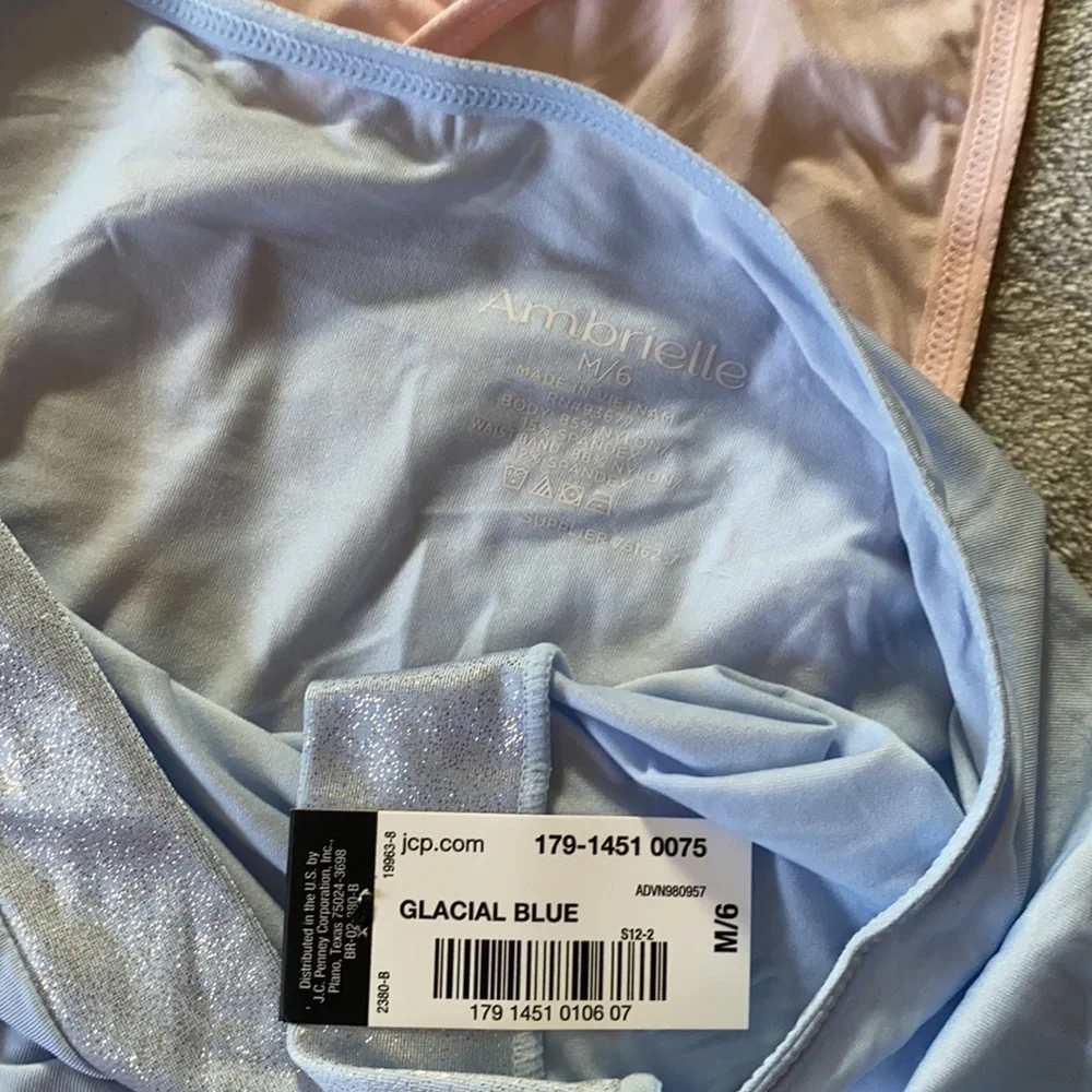 Silky nylon & spandex NWT hi cut panties - Picture 3 of 3